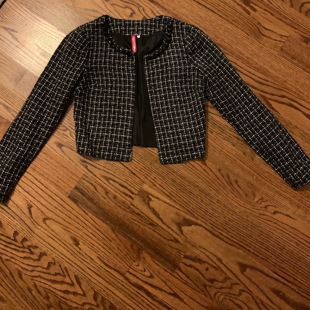 Gently used tweed black jacket